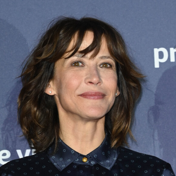 Exclusif - Sophie Marceau - Avant-première du film "I Love America" au Centquatre à Paris le 10 mars 2022. Le public de Prime Vidéo pourra ainsi découvrir sur la plateforme dès le 11 mars les aventures de Lisa (Sophie Marceau) qui décide de changer de vie en quittant Paris pour Los Angeles et de relancer sa vie sentimentale à travers les app de rencontre. © Coadic Guirec/Bestimage 