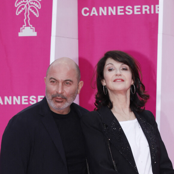 Lior Raz, Zabou Breitman - Saison 6 du Festival International CanneSeries au Palais des Festivals de Cannes, le 15 avril 2023. © Denis Guignebourg/Bestimage
