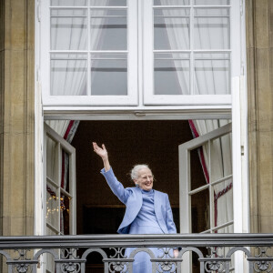 La reine Margrethe, de Danemark - La famille royale du Danemark lors de la célébration du 83ème anniversaire de la reine Margrethe au balcon du palais d'Amalienborg à Copenhague, Danemark, 16 avril 2023. 