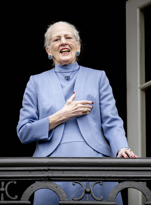 La reine Margrethe de Danemark - La famille royale du Danemark lors de la célébration du 83ème anniversaire de la reine Margrethe au balcon du palais d'Amalienborg à Copenhague, Danemark, 16 avril 2023. 