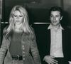 Un bel ouvrage s'apprête à rejoindre les rayons de nos librairies.
Brigitte Bardot et Alain Delon vont dîner chez un ami. @ Keystone Press Agency/ZUMA Wire/ABACAPRESS.COM