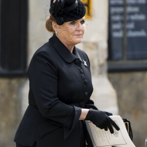 Sarah Ferguson - Arrivées au service funéraire à l'Abbaye de Westminster pour les funérailles d'Etat de la reine Elizabeth II d'Angleterre. Le sermon est délivré par l'archevêque de Canterbury Justin Welby (chef spirituel de l'Eglise anglicane) au côté du doyen de Westminster David Hoyle. Londres, le 19 septembre 2022. 