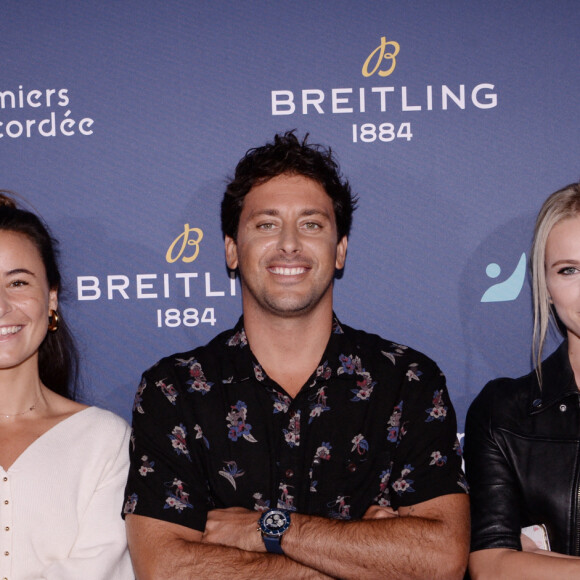 Sur Instagram, Marion Rousse a partagé une jolie photo de Nino, leur fils
 
Exclusif - Johanne Defay, Jeremy Flores et Marion Rousse - Dîner de charité Breitling pour l'association "Premiers de cordée" à la Samaritaine à Paris le 8 octobre 2021. Lancement de la montre Superocean de 42 mm en édition limitée de 250 exemplaires,et dîner de charité et vente aux enchères caritative à La Samaritaine, sous le patronage de Breitling, pour récolter des fonds. Le menu de ce dîner unique a été préparé par un duo de chefs : le célèbre colombien J.Arbelaez et l'Italien D.Imbroisi. Attachées aux valeurs de générosité et de solidarité, l'association Premiers de Cordée et Breitling font désormais équipe pour aider les enfants hospitalisés via une pratique sportive adaptée. © Rachid Bellak / Bestimage