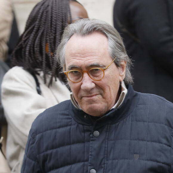 Philippe Lavil - Sorties des obsèques de Jean-Michel Martial en l'église Saint-Roch à Paris le 23 octobre 2019. © Christophe Clovis / Bestimage 