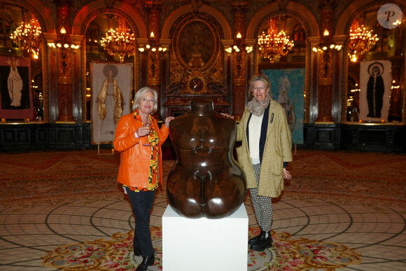 Exclusif - Isabelle Vignoli - Vernissage de l'exposition "Ephemere", sculptures et toiles de de l'artiste Kyo par Lilly O Events à l'hôtel Intercontinental Paris le Grand Paris le 21 avril 2023.  © Anne-Sophie Guebey via Bestimage