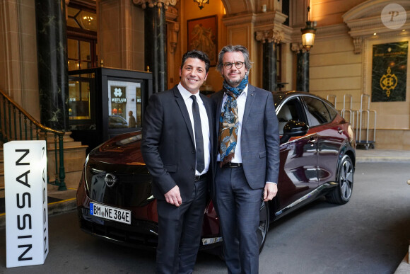 Exclusif - Byron Kelleher, Jérôme Biguet (Directeur Marketing France groupe Nissan) - Vernissage de l'exposition "Ephemere", sculptures et toiles de de l'artiste Kyo par Lilly O Events à l'hôtel Intercontinental Paris le Grand Paris le 21 avril 2023. © Anne-Sophie Guebey via Bestimage