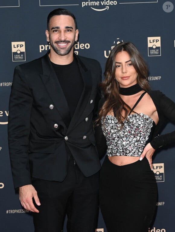 Léna Guillou très en colère, ne mâche pas ses mots
 
Adil Rami et sa compagne Léna Guillou - Photocall de la cérémonie des Trophées UNFP au Pavillon Gabriel à Paris. © Coadic Guirec/Bestimage