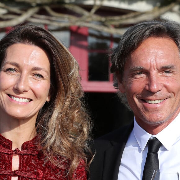 Anne-Claire Coudray et son compagnon Nicolas Vix lors de la fête de la fleur et l'intronisation de personnalités commandeurs et ambassadeurs par la Commanderie du Bontemps au Château Smith Haut Lafitte à Martillac le 27 avril 2023. © Fabien Cottereau / Patrick Bernard / Bestimage