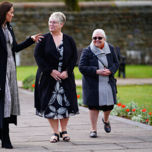 Le prince William de Galles et Kate Catherine Middleton, princesse de Galles, en visite au Mémorial de Aberfan. Le 28 avril 2023. 