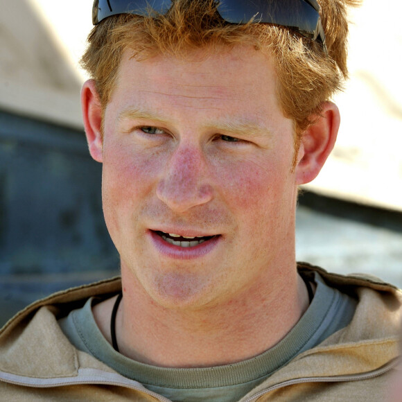 Le prince Harry d'Angleterre aura servi en tant que co-pilote d'un helicoptere Apache pendant 4 mois au camp Bastion en Afghanistan. Son service devait prendre fin ce lundi, le 21 janvier 2013 