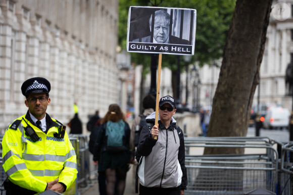 Manifestation contre Boris Johnson devant le parlement à Londres, le 26 mai 2022.