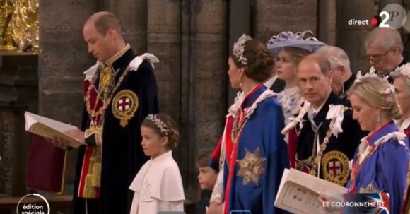 Louis de Galles était aux côtés de sa soeur Charlotte pour la procession de Charles III.