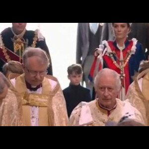 Louis de Galles était aux côtés de sa soeur Charlotte pour la procession de Charles III.