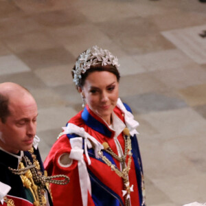 Le prince William, prince de Galles, et Catherine (Kate) Middleton, princesse de Galles, Le prince Louis de Galles et La princesse Charlotte de Galles - Les invités à la cérémonie de couronnement du roi d'Angleterre à l'abbaye de Westminster de Londres, Royaume Uni, le 6 mai 2023. 