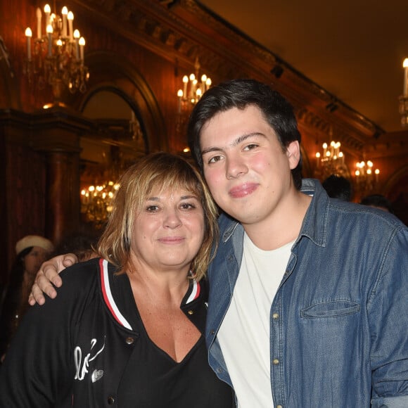 Michèle Bernier et son fils Enzo Gaccio - People à la générale du woman show "Vive Demain !" de Michèle Bernier au théâtre des Variétés à Paris le 28 janvier 2019. © Coadic Guirec/Bestimage 