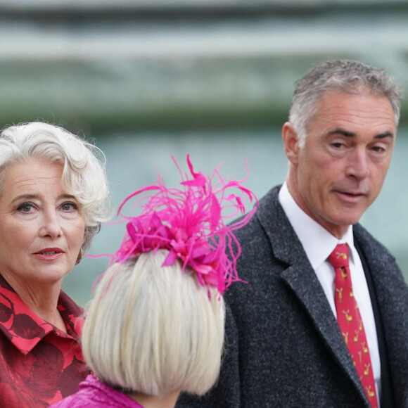 Les invités se bousculent au portillon pour assister au couronnement du fils d'Elizabeth II, Charles III.
Emma Thompson et son mari Greg Wise à l'Abbaye de Westminster de Londres, Royaume-Uni, le 6 mai 2023. © Agence / Bestimage