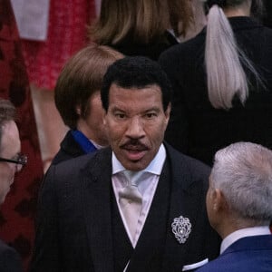 Lionel Richie et Sadiq Khan à l'abbaye de Westminster de Londres, Royaume-Uni, le 6 mai 2023. © Mirrorpix / Bestimage