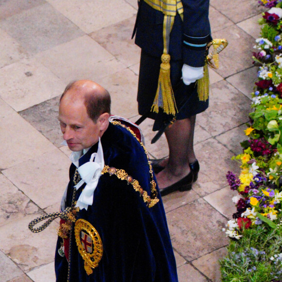 Puis ce fut au tour de son épouse, devenue officiellement reine consort.
Le prince Edward, duc d'Edimbourg et Sophie, duchesse d'Edimbourg - Les invités à la cérémonie de couronnement du roi d'Angleterre à l'abbaye de Westminster de Londres, Royaume Uni, le 6 mai 2023.