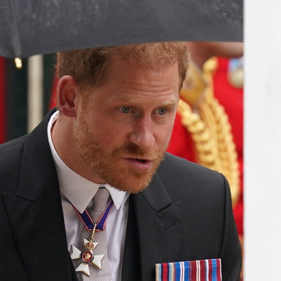 Et Archie a eu le droit à une discrète fête d'anniversaire.
Sortie de la cérémonie de couronnement du roi d'Angleterre à l'abbaye de Westminster de Londres Le prince Harry, duc de Sussex - Sortie de la cérémonie de couronnement du roi d'Angleterre à l'abbaye de Westminster de Londres, Royaume Uni, le 6 mai 2023.