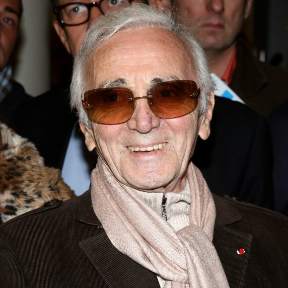 Charles Aznavour était également plus acharné au travail que son fils, Mischa. 
Charles Aznavour au centenaire de la naissance de Charles Trenet à la Galerie des Bibliothèques de la ville de Paris le 12 avril 2013. © Dominique Jacovides / Bestimage