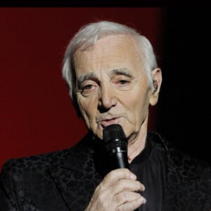 Charles Aznavour à l'Olympia de Paris pour l'Arménie, le 28 septembre 2011. © Agence / Bestimage