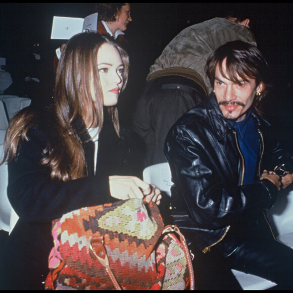 Florent Pagny a connu une romance avec Vanessa Paradis.
Vanessa Paradis et Florent Pagny 