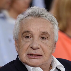 Michel Sardou - Enregistrement de l'émission " Vivement Dimanche " Spéciale Les enfants du Top 50.