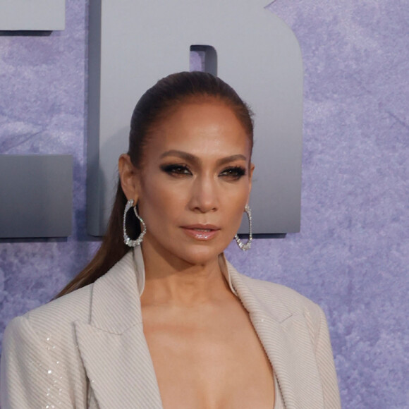 Jennifer Lopez à la première du film "The Mother" à Los Angeles, le 10 mai 2023. 