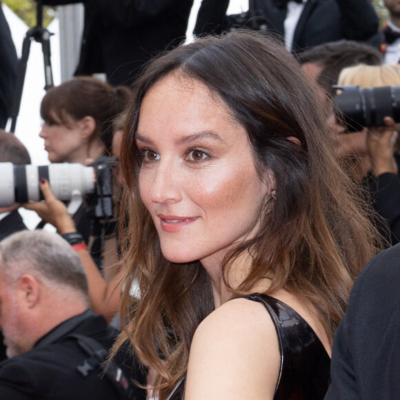Anaïs Demoustier - Montée des marches du film " Jeanne du Barry " pour la cérémonie d'ouverture du 76ème Festival International du Film de Cannes, au Palais des Festivals à Cannes. Le 16 mai 2023 © Olivier Borde / Bestimage 