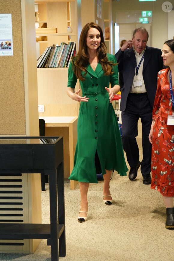 Pour l'occasion, William était quant à lui resté à la maison ! 
Catherine (Kate) Middleton, princesse de Galles,visite le Centre Anna Freud, un centre de recherche, de formation et de traitement sur la santé mentale des enfants à Londres, Royaume Uni, le 18 mai 2023. 