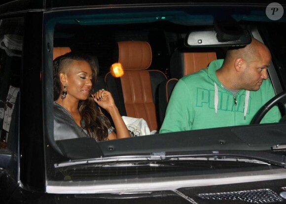 Mel B et Stephen Belafonte devant le restaurant Ivy à Los Angeles