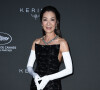 Si l'actrice Michelle Yeoh a remporté le prix Women in Motion lors du dîner
Michelle Yeoh - Soirée "Kering Women in Motion Award" lors du 76ème Festival International du Film de Cannes. Le 21 mai 2023 © Olivier Borde / Bestimage 