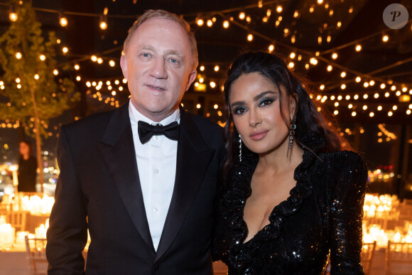 François-Henri Pinault et sa femme Salma Hayek - Soirée "Kering Women in Motion Award" lors du 76ème Festival International du Film de Cannes. Le 21 mai 2023 © Olivier Borde / Bestimage 