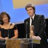 Kyle Eastwood reçoit le prix du meilleur film étranger pour Gran Torino, au nom de son père Clint, lors de la 35e cérémonie des César le 27 février 2010