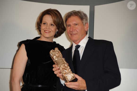 Sigourney Weaver et Harrison Ford lors de la 35e cérémonie des César le 27 février 2010