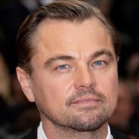 "Il m'a poussé" : Un célèbre chanteur choqué par l'attitude de diva de Leonardo DiCaprio à Cannes