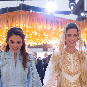 La cérémonie s'est parfaitement déroulée.
Dîner de pré-mariage du prince Hussein de Jordanie et de Rajwa al Saif, au palais royal à Amman (Jordanie), le 22 mai 2023. Le mariage du fils aîné du roi Abdallah II et de la reine Rania de Jordanie avec Rajwa al Saif, sera célébré le 1er juin 2023. 