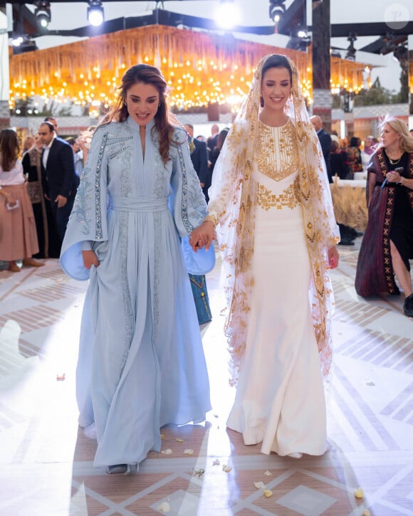 La cérémonie s'est parfaitement déroulée.
Dîner de pré-mariage du prince Hussein de Jordanie et de Rajwa al Saif, au palais royal à Amman (Jordanie), le 22 mai 2023. Le mariage du fils aîné du roi Abdallah II et de la reine Rania de Jordanie avec Rajwa al Saif, sera célébré le 1er juin 2023. 
