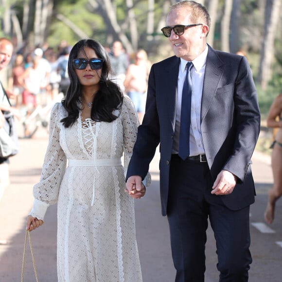 Pour le plus beau jour de leur vie, les parents de Valentina avaient mis les petits plats dans les grands. Trois jours de fêtes à Venise sur le thème du bal masqué 
Salma Hayek avec son mari François-Henri Pinault - Exclusif - Mariage de Kimbal Musk (le frère de Elon Musk) et de Christiana Wyly à Gérone en Catalogne. Le fondateur et patron des voitures électriques Tesla et des fusées Space X, l'un des hommes les plus riches au monde a en effet privatiser San Marti d'Ampuries sur la Costa Brava. Le 30 juin 2018 