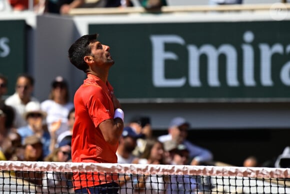 Une prise de position politique qui a fait beaucoup de remous, surtout concernant un sujet aussi sensible
Attitude - Joie de Novak Djokovic ( Serbie ) - - N.Djokovic s'impose face à A.Kovacevic (6-3, 6-2, 7-6[7/1]) lors des Internationaux de France de Tennis de Roland Garros 2023, le 29 mai 2023. © Federico Pestellini / Panoramic / Bestimage