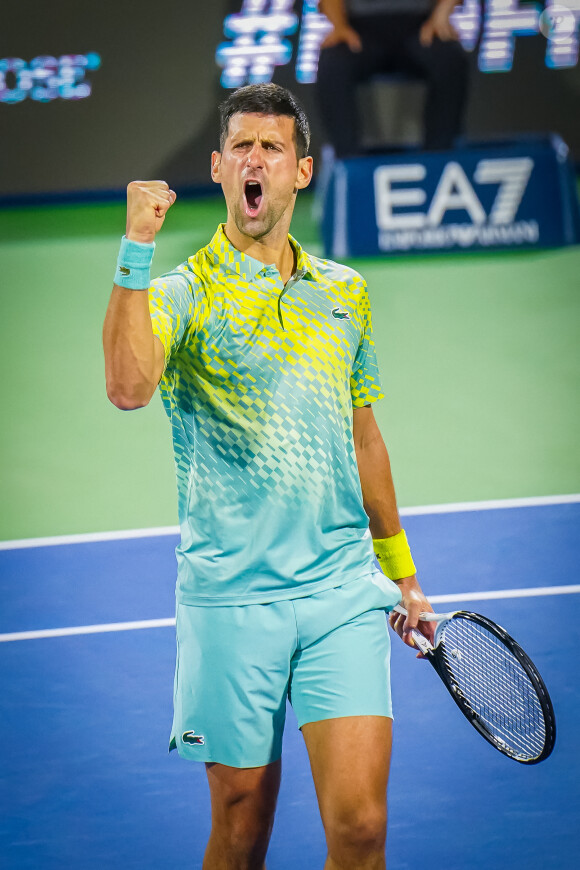 Victoire de Novak Djokovic contre Tomas Machac (6-3, 3-6, 7-6) lors du tournoi de tennis Dubai Duty Free au Dubai Tennis stadium à Dubaï, le 28 février 2023. © Nicolas Briquet / Bestimage