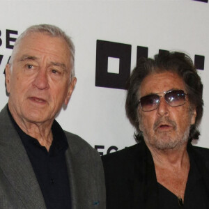 Il s'agit de Robert de Niro (79 ans) qui a révélé avoir acceuilli son 7e enfant il y a quelques mois ! 
Robert De Niro, Al Pacino - Projection du film "Heat" suivie d'un débat lors du festival du film de Tribeca à New York le 17 juin 2022 