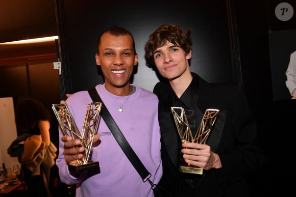 Son épouse Coralie Barbier, elle, vient de perdre Jean-Marc Gaucher, l'homme qui lui a tout appris.
Exclusif - Le chanteur Stromae en backstage de la 38ème cérémonie des Victoires de la musique à la Seine musicale de Boulogne-Billancourt, France, le 10 février 2023. © Moreau-Veren/Bestimage