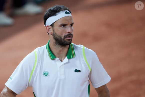 Le tennisman été opposé à Alexander Zverev ce lundi 5 juin
Exclusif - Grigor Dimitrov lors des internationaux de tennis de Roland Garros à Paris le 5 juin 2023. © Cyril Moreau / Bestimage