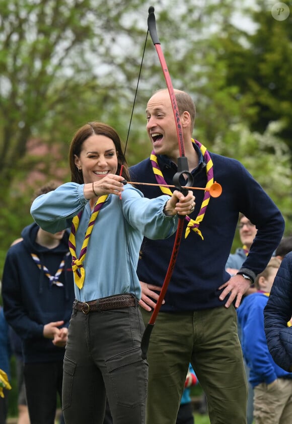 Le prince William, prince de Galles, et Catherine (Kate) Middleton, princesse de Galles - Le prince et la princesse de Galles, accompagnés de leurs enfants, participent à la journée du bénévolat "Big Help Out" à Slough, le 8 mai 2023.