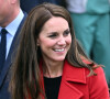 Le prince William et Kate Middleton ont appris que la paroisse où ils s'étaient rendus en septembre avait été victime d'un accident.
Le prince William, prince de Galles, et Catherine (Kate) Middleton, princesse de Galles, lors de leur visite à l'église St Thomas à Swansea, Royaume Uni.