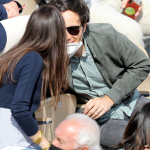 Vianney (Vianney Bureau) et Catherine Robert (enceinte) dans les tribunes des Internationaux de France de tennis de Roland Garros à Paris, France, le 5 juin 2021. © Dominique Jacovides/Bestimage 