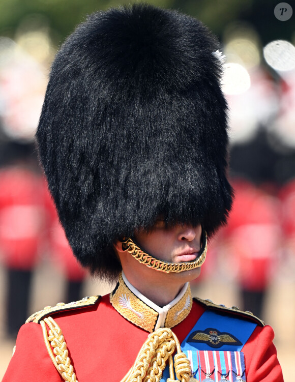 Le prince William, prince de Galles, procède à la revue des Welsh Guards avant le défilé Trooping the Color prévu le 17 juin. Londres, le 10 juin 2023. La revue du colonel est l'évaluation finale du défilé avant qu'il ne se présente devant Sa Majesté le Roi. c'est aux Welsh Guards que revient l'honneur de porter le drapeau, et le Prince de Galles dirigera la revue pour la première fois en tant que colonel du régiment. 