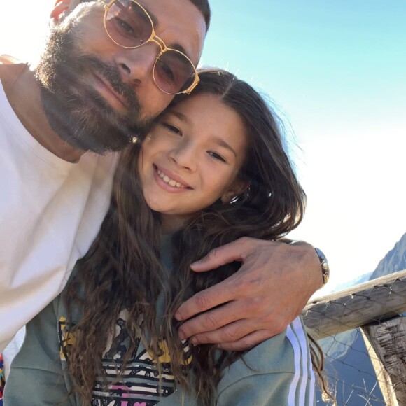 Sa fille Mélia est également présente lors de ce beau voyage et on peut voir qu'elle a bien grandi !
 