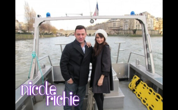 Nicole Richie et son manager durant son séjour à Paris...